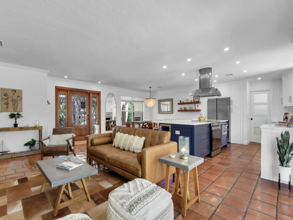 Naples Vacation Home With Private Pool Short Walk To Beach